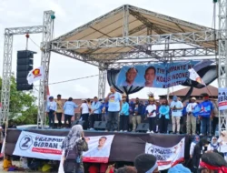 Partai Koalisi dan Tim Relawan Prabowo-Gibran Kampanye Terbuka di Timika