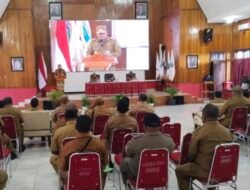 Secara Resmi PJ Gubernur Papua Tengah Anwar Damanik, Menyerahkan SPA-P 2024 Fokus pada Efektivitas Anggaran