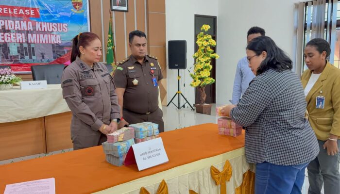 Tersangka Kasus Jembatan Fiktif di Agimuga Kembalikan Kerugian Negara Rp685 Juta