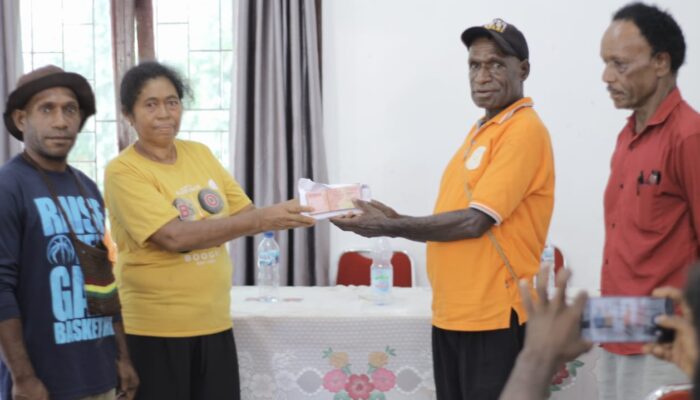 Pemkam Damai Gelar Rapat Dalam Membahas Realisasi Program Tahun Anggaran 2025