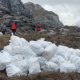 PT Freeport Bersihkan 600 Kg Sampah di Jalur Pendakian Puncak Carstensz
