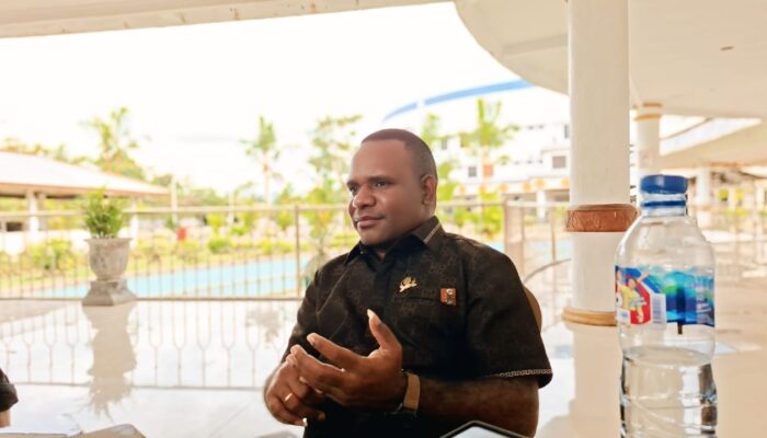 Ketua Komisi IV DPRK Mimika Dorong Sosialisasi Inovatif Perda Pengelolaan Sampah