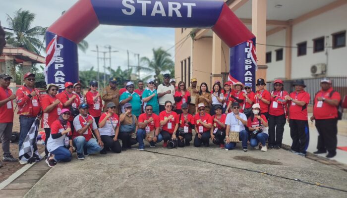 65 Grup Wanita Adu Formasi di Gerak Jalan Indah HUT RI ke-80 Mimika