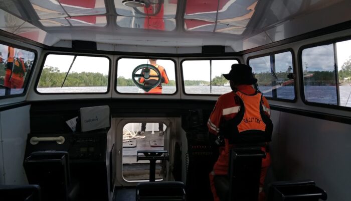 Perahu Susun Alami Kerusakan Mesin di Muara Kekwa, SAR Timika Evakuasi 5 Penumpang