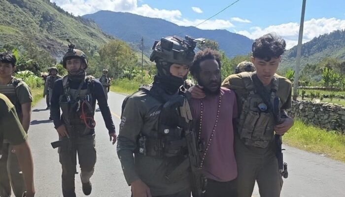 Satgas Ops Damai Cartenz Bongkar Jaringan Pemasok Amunisi KKB di Puncak Jaya