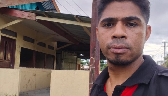 Pemuda Karang Taruna Nawaripi Gunakan Pos Polisi Terbengkalai Jadi Kantor Sementara