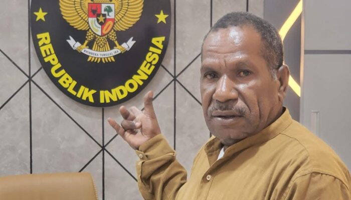 Wakil Ketua Komisi I DPR Papua Tengah Tegur Kejari Mimika: Jangan Abaikan Laporan Korupsi