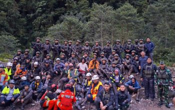 Medan Ekstrem dan Ancaman Tinggi, TNI Habema Selamatkan 18 Pekerja Freeport