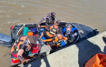 Tragis! Perahu Ketinting POB 7 Orang Tenggelam di Asmat, SAR Lakukan Pencarian