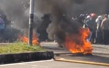 Jalan Ahmad Yani Akhirnya Dibuka! Kapolres Mimika Pasang Badan: “Percayakan Kepada Kami, Pelaku Akan Ditangkap!”