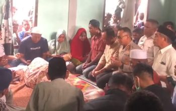 Jangan Hanya Melihat Api, Lihat Juga Luka yang Mendahuluinya