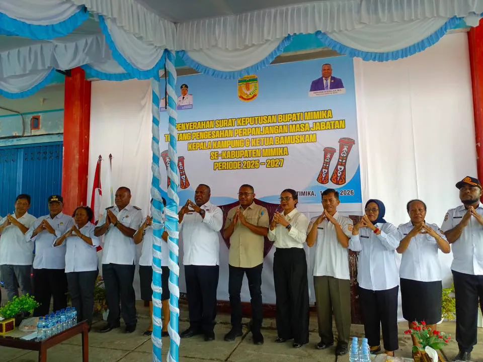 133 Kepala Kampung dan Ketua Bamuskam di Mimika Terima SK Perpanjangan Jabatan Hingga 2027