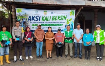 Sumbat Sampah Picu Banjir, Pemkab Mimika dan Freeport Keroyok Bersihkan Kali di Jalan KH. Dewantara