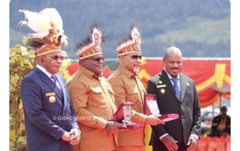 Gubernur Papua Tengah Resmikan Guest House dan Letakkan Batu Pertama Perkantoran Terpadu Puncak