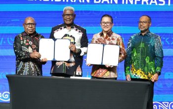 Pemkab Mimika, Freeport, dan YPMAK Teken MoU, Johannes Rettob: Saatnya Tinggalkan Program yang Berjalan Sendiri-Sendiri