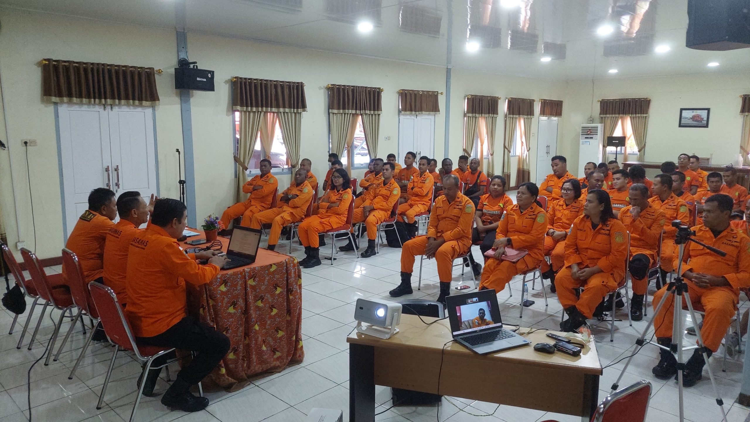 SAR Timika Laksanakan Penandatanganan Pakta Integritas untuk Wujudkan Pelayanan SAR yang Prima