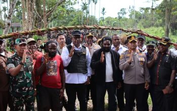 Konflik Kwamki Narama Berakhir Damai, Johannes Rettob: Ini Perang Saudara, Bukan Perang Suku