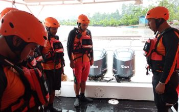 Perahu Nelayan Berpenumpang Empat Orang Hilang Kontak di Perairan Atuka, Tim SAR Gabungan Lakukan Pencarian