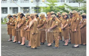 Pimpin Apel Gabungan, Wabup Mimika Tekankan Sinergi OPD dan Percepatan Pemanfaatan Dana Otsus