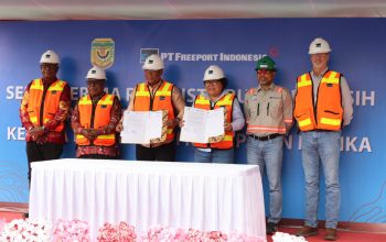 PTFI Hibahkan Pipa HDPE untuk Pengembangan SPAM, Pemkab Mimika Targetkan Perluasan Layanan Air Bersih