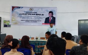Senator Carel Suebu Sosialisasikan Empat Pilar Kebangsaan kepada Siswa SMA YPKP Al Fatah