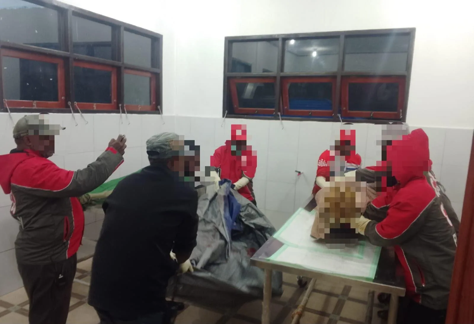 5 Pekerja Proyek Jalan Tewas Ditembak di Tolikara, Polisi Evakuasi Korban dan Selidiki Pelaku