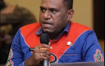 Florianus Gemma Kwalik, Anak Muda Amungme yang Meniti Karier Birokrasi dan Membawa Semangat Baru untuk Mimika