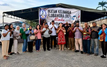 DUKA FLORES, DUKA KITA SEMUA! : TP PKK MIMIKA TURUN TANGAN BANTU KORBAN GEMPA 7,7