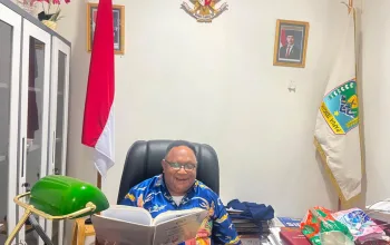John NR Gobai Minta Transparansi Informasi Pers, Tegaskan Aturan Rapat Tertutup dan Terbuka di DPR Papua Tengah