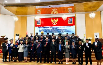 Tanggapi Catatan Fraksi-Fraksi DPRK, Bupati Johannes Rettob Pastikan Pengelolaan APBD-P 2026 Dilakukan Transparan dan Pruden