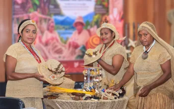 Dari Kriya Nusa Menuju Dunia, Bupati Melkianus Mote Bidik Deiyai Go Internasional