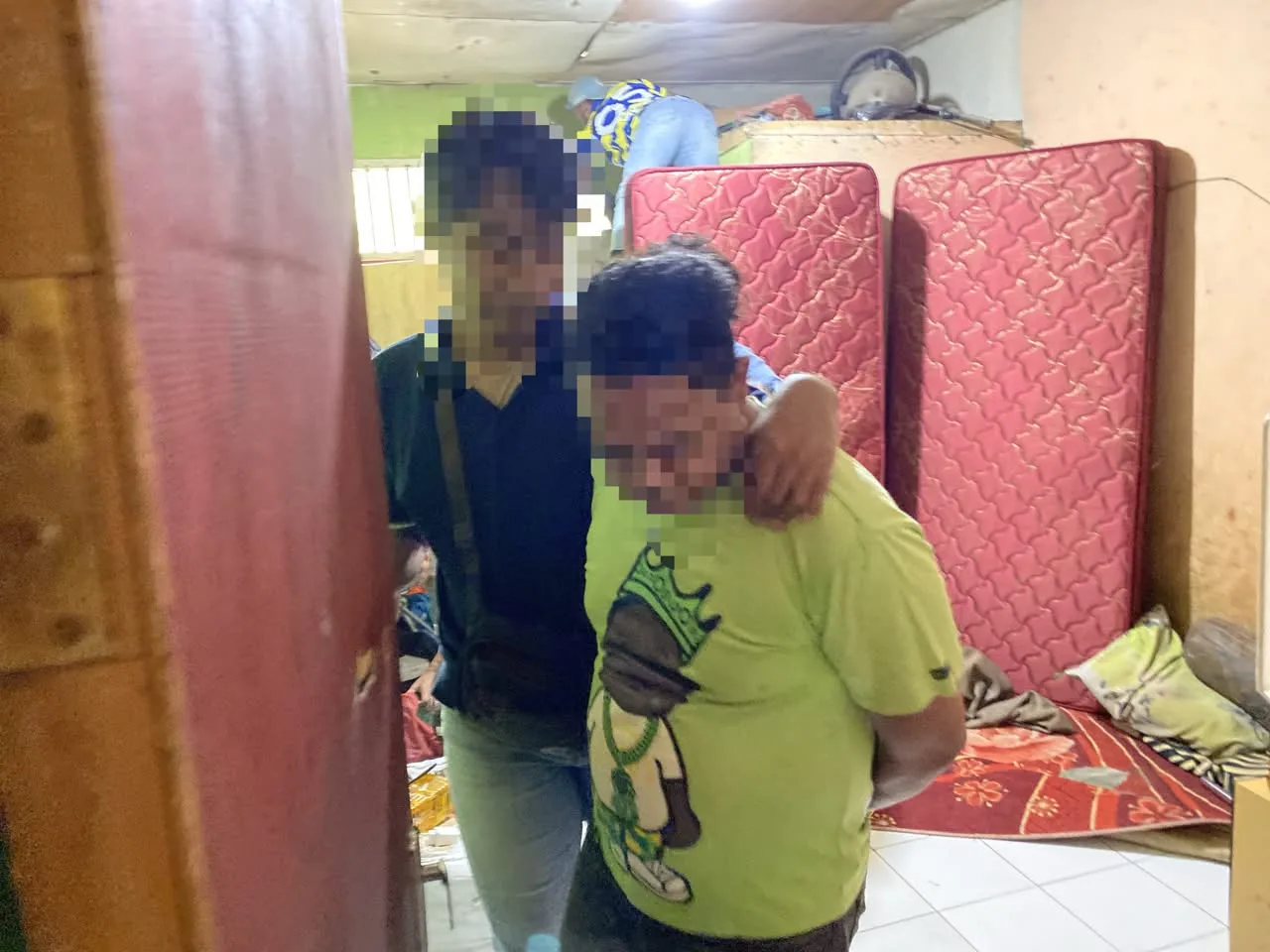 Satgas Damai Cartenz Amankan Dua Pria di Waena, Kasus Jaringan Amunisi Ilegal Libatkan 19 Orang