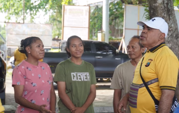 Kapolda Papua Tengah Turun Bersihkan Pantai Nabire, Green Policing Ajak Warga Peduli Lingkungan